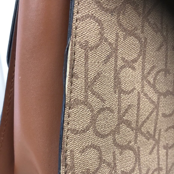 CK Black & Beige Monogram Messenger Sling Bag - Picture 4 of 16